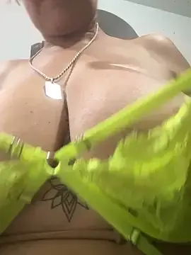 Stripchat Live Sex Cam of star_anastasia