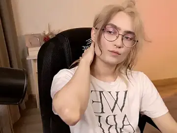 Stripchat Sex Cam of CuteYukiKun