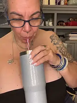 Stripchat Adult Video Chat of dieseldame1313