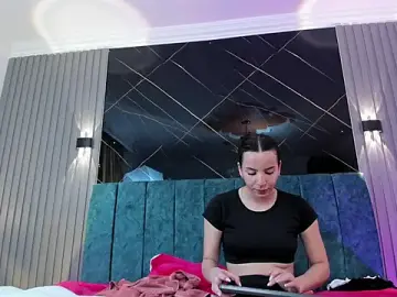 Stripchat Free Live Porn of Bella_Riverss