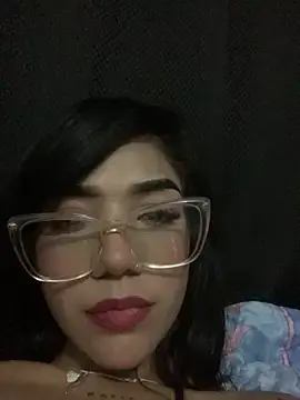 Stripchat Live Porn of ElaRose_12