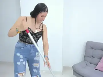 Stripchat Adult Video Chat of Evelin__thompsson