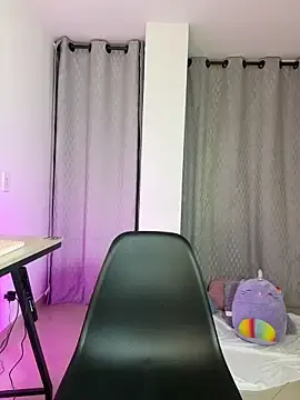 Stripchat Free Live Porn of Mia_sweet80