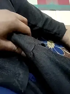 Stripchat Adult Webcam of mhmozzzz