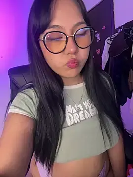 Stripchat Free Porn Cam of sacha_torres02