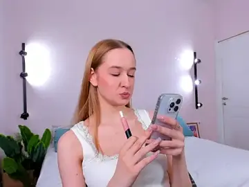 Stripchat Free Live Porn of Sweett_Monica