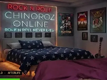 Stripchat Live Sex Cam of chino_roz