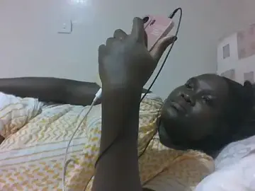 Stripchat Live Porn of queen_aria19