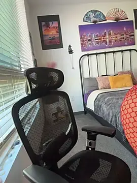 Stripchat Free Porn Cam of Bigbuttbrooklynn