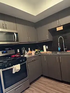 Stripchat Sex Cam of Bigbuttbrooklynn