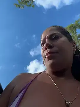 Stripchat Live Sex Cam of Bigbuttbrooklynn