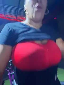 Stripchat Adult Webcam of Bigbuttbrooklynn