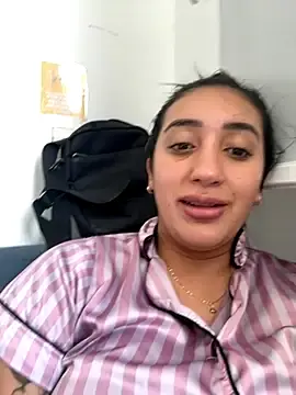 Stripchat Watch Live Sex Cams of Hannahoff