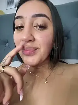 Stripchat Free Live Porn of Hannahoff