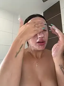 Stripchat Adult Webcam of Hannahoff