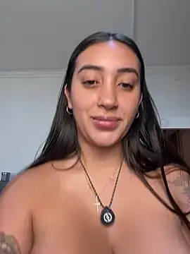 Stripchat Live Sex Cam of Hannahoff