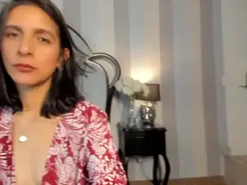 Stripchat Adult Webcam of MiaAmore_