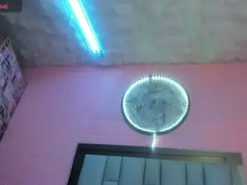 Stripchat Best live sex cam show of Nicole_Rosales