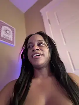 Stripchat Sex Chat of TikaMoon