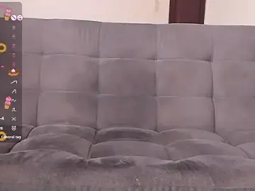 Stripchat Adult Webcam of LeaneSeb