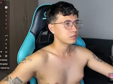 Stripchat Free Live Porn of LeaneSeb