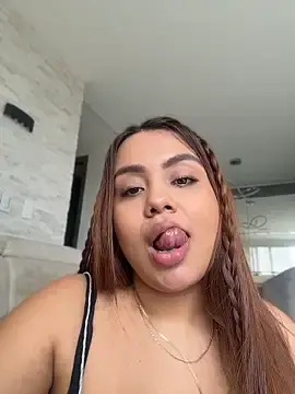 Stripchat Live Sex Cam of valeria2019hot