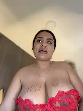 Stripchat Live Sex Cam of valeria2019hot