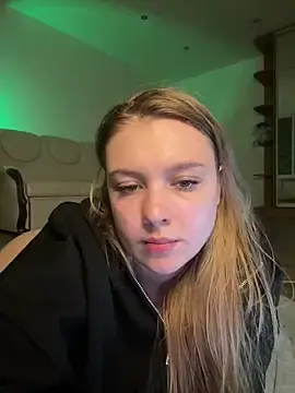 Stripchat Best live sex cam show of FreiaFlower