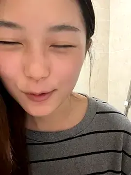 Stripchat Free Porn Cam of Sweet-Angel999