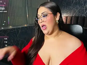 Stripchat Free Porn Cam of Charlottxl