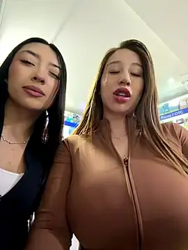 Stripchat Watch Live Sex Cams of roouse