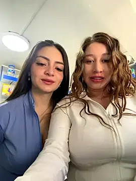 Stripchat Watch Live Sex Cams of roouse