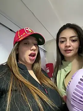 Stripchat Live Porn of roouse