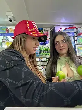 Stripchat Free Live Porn of roouse