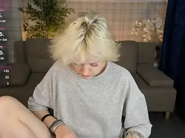 Stripchat Watch Live Sex Cams of LunaaBee