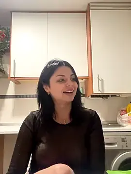 Stripchat Live Sex Cam of Noeliagglow