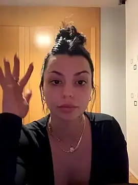 Stripchat Free Live Porn of Noeliagglow