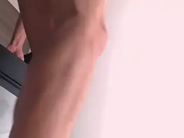 Stripchat Free Porn Cam of SashaNova
