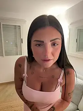 Stripchat Sex Cam of leaascorpioo