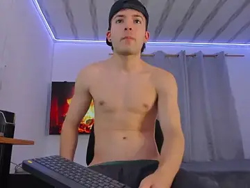 Stripchat Adult Webcams of Benji_Andrew