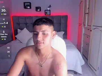 Stripchat Live Sex of Liam9_