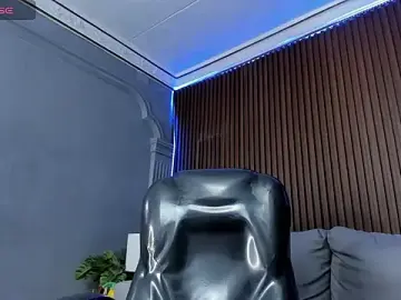 Stripchat Adult Video Chat of Liam9_