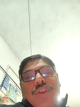 Stripchat Adult Webcam of Srmotrs