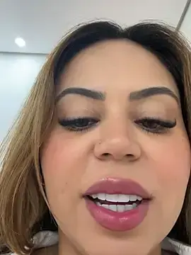 Stripchat Free Live Porn of lariic