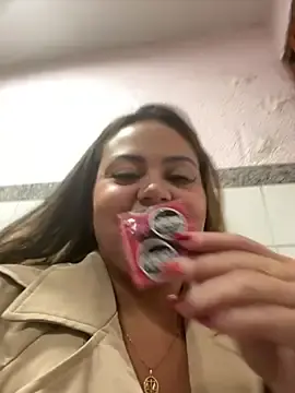 Stripchat Best live sex cam show of lariic