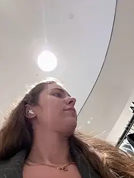 Stripchat Sex Cam of MariiD