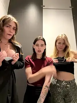 Stripchat Nude Webcam of MariiD