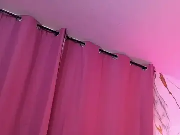 Stripchat Free Porn Cam of Perla_cambell