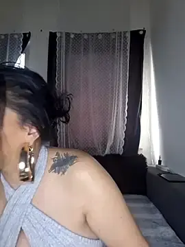 Stripchat Free Porn Cam of Pillango1212