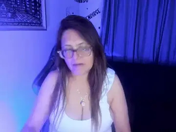 Stripchat Live Porn of Ivette_Shaira